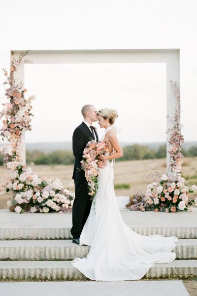 Creative Wedding Ceremony Backdrops